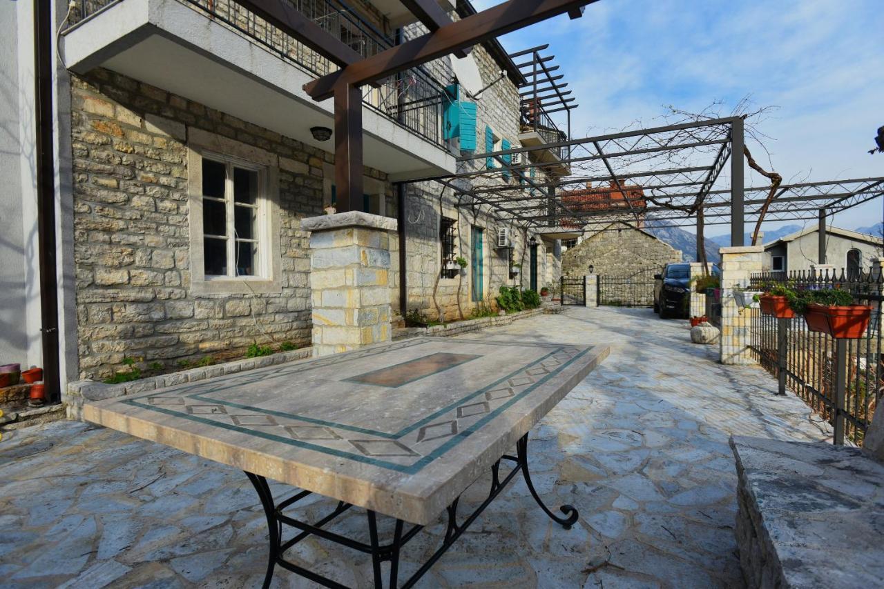 Ferienwohnung Stone House Morinj Kotor Exterior foto